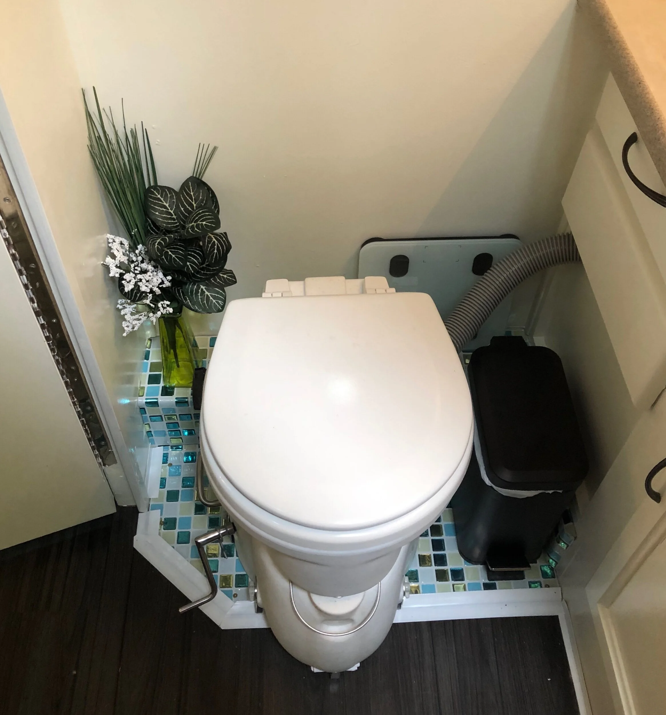 Rv on sale toilet composting